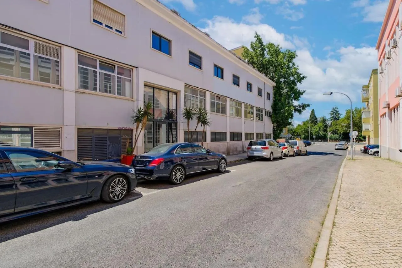 Apartment Lovely Studio Fully Equipped Near Subway N1 Lisbon