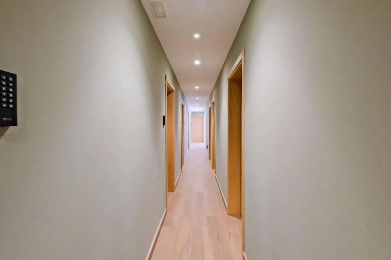 Lovely Studio Fully Equipped Near Subway N1 Lisbon Portugal